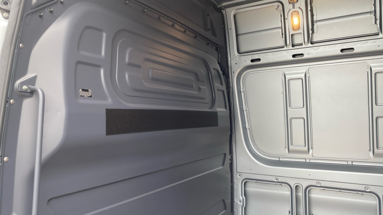 Mercedes-Benz Sprinter 315Cdi L2 Diesel Rwd 3.5t H2 Pro Van